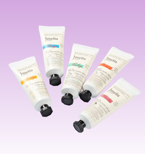 JMELLA en FRANCE Pure Hug Crème pour les mains végane, lotion parfumée aux herbes, hydratante et nourrissante pour une peau douce - Product Image 6