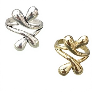 Modern Twist Ring Gold Plated Alloy Unisex Fashion Jewelry Daily Wear Style women brass rings fashion jewelry - Product Image 1