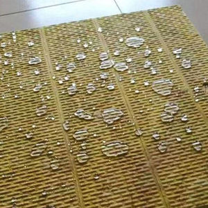 <span class=keywords><strong>Aislante</strong></span> Térmico <span class=keywords><strong>de</strong></span> <span class=keywords><strong>Lana</strong></span> <span class=keywords><strong>de</strong></span> <span class=keywords><strong>Roca</strong></span> 150kg/m3, Rollo <span class=keywords><strong>de</strong></span> Manta <span class=keywords><strong>de</strong></span> <span class=keywords><strong>Lana</strong></span> <span class=keywords><strong>de</strong></span> <span class=keywords><strong>Roca</strong></span> con Malla <span class=keywords><strong>de</strong></span> Acero, Detalles del Rollo Ignífugo <span class=keywords><strong>de</strong></span> <span class=keywords><strong>Lana</strong></span> <span class=keywords><strong>de</strong></span> <span class=keywords><strong>Roca</strong></span> - Product Image 3