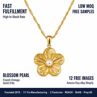 Vente en gros, prêt à expédier, bijoux en acier inoxydable plaqué or 18 carats, bijoux imperméables, collier avec pendentif fleur pour femmes