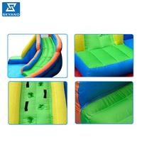 Petit château gonflable avec piscine pour enfant