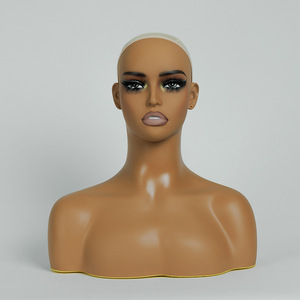 Bellissimo Manichino Testa in PVC con Ciglia Spesse Testa per Parrucca Nera con Spalle - Product Image 4