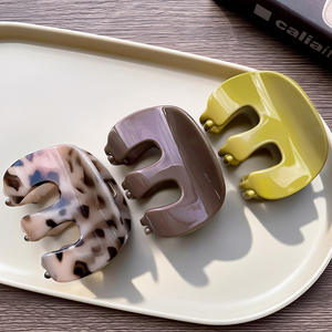 กิ๊บหนีบผมทรงกรงเล็บสไตล์ฝรั่งเศสสำหรับผู้หญิง รูปทรงตัว M ระดับไฮเอนด์ ขนาด 8 ซม. แบบเกาหลีเรียบง่าย ทำจากวัสดุอะซิเตท - Product Image 3