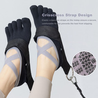 Chaussettes antidérapantes à cinq doigts pour femmes, personnalisées OEM, idéales pour le yoga, le pilates, la danse et l'entraînement en intérieur pour débutantes