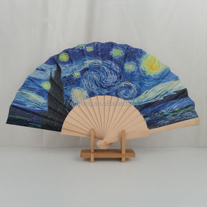 Venta al por Mayor de Abanico Plegable de Mano Artesanal de Madera y Bambú de Estilo Tradicional Español de 23 cm para Mujer, Regalo de Boda, Fiesta o Negocios - Product Image 1