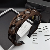 Bandeau en tissu orné de strass tissé à la main, tendance et très vendu pour femmes - Style chic, accessoires élégants pour cheveux de fête