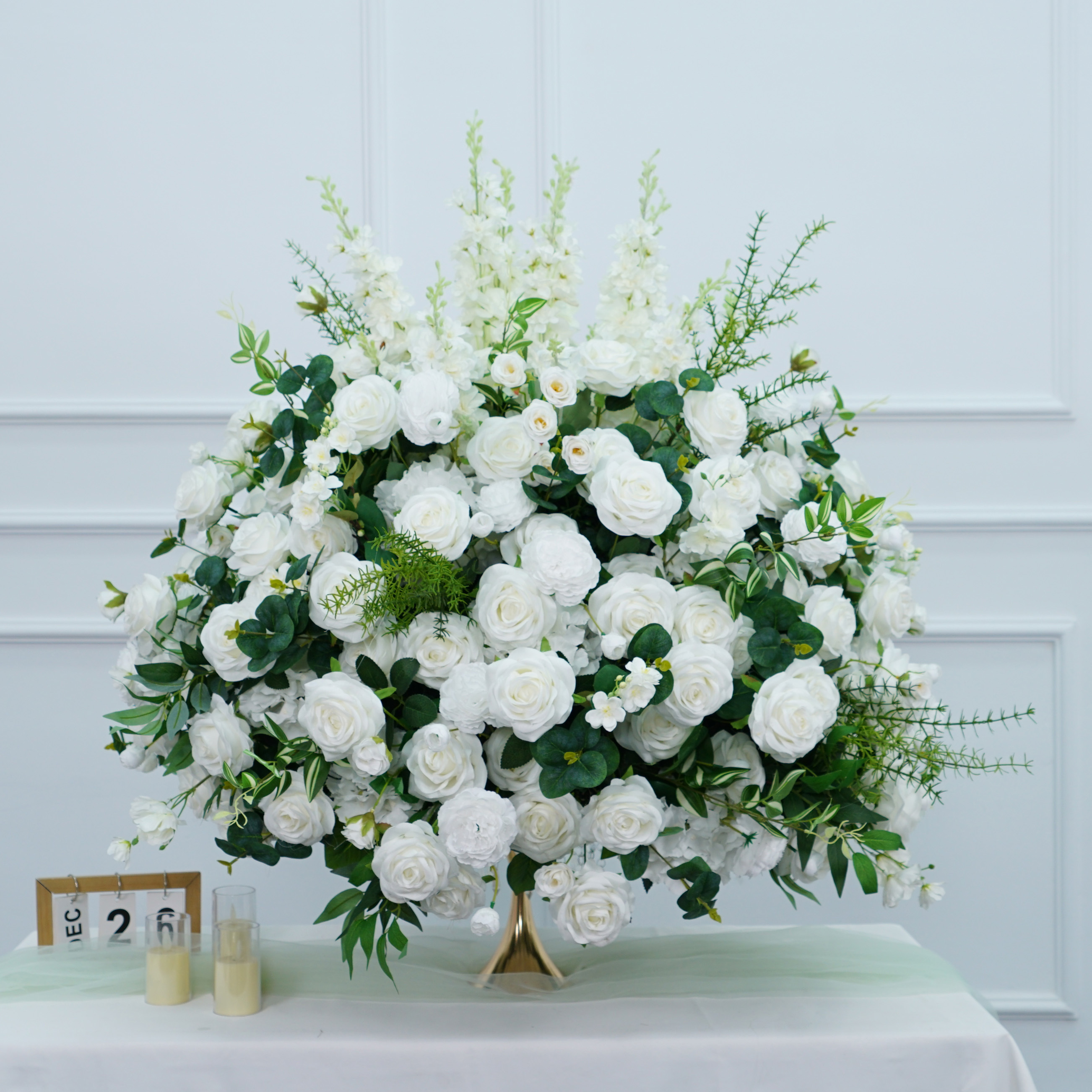 FB267- White + Green
