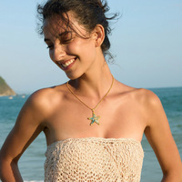 Ensemble de bijoux en acier inoxydable sur le thème de l'océan avec étoile de mer, collier minimaliste d'été, boucles d'oreilles, bracelet et bague T681