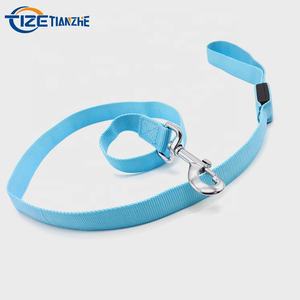 高品質のピュアカラーLEDライトアップナイトウォーキングドッグリーシュ - Product Image 1