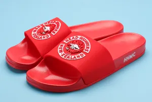 Xsheng Custom Glijbaan 3d Reliëf Slip Sandaal Anti-Gladde Slippers Pu Bovenste Flip-Flops Slippers Rubber Bovenste Slippers