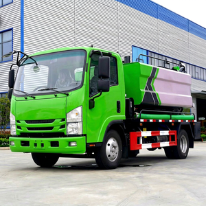 Camion de nettoyage d'égouts ISUZU sur mesure avec chauffage de réservoir d'eau et fonction de jet et d'aspiration combinées - Product Image 1