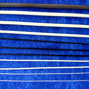 Alambre de Fibra de Vidrio Jeruji para Jaulas de Pájaros, 1.0mm-3.5mm, Negro/Blanco, Longitud Personalizable, Alta Resistencia a la Tracción, Servicio de Corte - Product Image 1