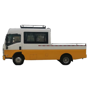 Meilleur vendeur <span class=keywords><strong>Camion</strong></span> utilitaire mini ISUZU 4x2 Camions spéciaux <span class=keywords><strong>Camion</strong></span> utilitaire ISUZU avec clôture 128 CV Prix d'usine à vendre - Product Image 1