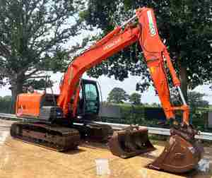 Excavadora Usada Hitachi Zx130 Zx130LCN de Segunda Mano, Original de Japón, Precio Económico, 13 Toneladas, Certificación CE, con Martillo Hidráulico - Product Image 4
