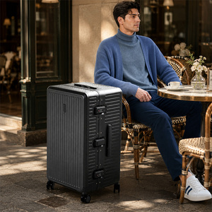 <span class=keywords><strong>Valise</strong></span> de voyage en <span class=keywords><strong>polycarbonate</strong></span> PC de 20/24/26/28 pouces, design tendance, roues silencieuses, bagages à main, directement de l'usine - Product Image 6