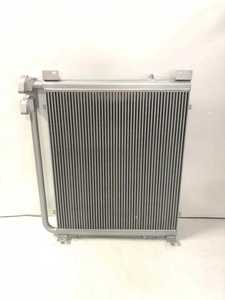 เครื่องทำความเย็นน้ำมันไฮดรอลิกคุณภาพสูงทนทานสำหรับ PC200-7 (หมายเลขชิ้นส่วน) 20Y-03-31121) ชุดประกอบ PC200-7 รับประกัน 1 ปี - Product Image 2