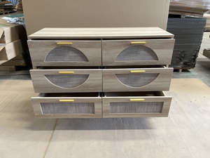 ダブルドレッサー木製引き出しラタンチェスト家具サイドボードリビングルーム用ビュッフェキャビネットゴールデンハンドル付き - Product Image 2