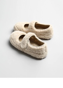 New Winter Unisex Teddy Fleece <b>Indoor</b> <b>Shoes</b> Light Warm Non-slip Faux Wool Plush Slippers for Yoga & Home Available For Wholesale - Product Image 4