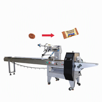 Machine d'emballage de type oreiller pour la production de biscuits, pains, gâteaux, nouilles instantanées et autres snacks en ligne de production