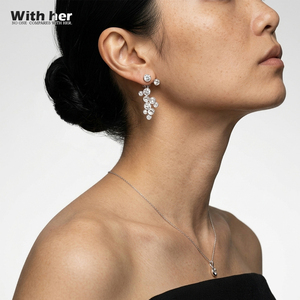 Pendientes Colgantes de Lujo con Borlas de Circones Agrupados, Chapados en Oro y Plata, de Latón Brillante, para Fiesta - Product Image 1