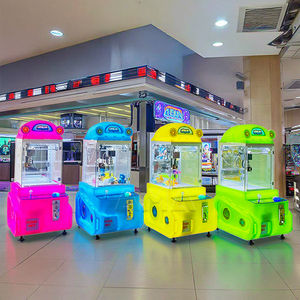 Mini máquina de garra que funciona con monedas <span class=keywords><strong>Ama</strong></span>, muñeca de plástico, juguete de peluche Arcade, Mini máquina de garra de grúa a la venta - Product Image 3