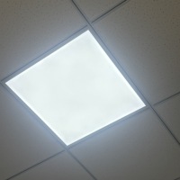 Prix usine Dimmable 2x2 2x4 60x60 595x595 600x600mm 36w 40w 42w 48w 6500k Plafond Rétro-éclairé Led Panneau Lumineux pour Commercial