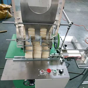 Máquina de embalaje de palillos multifuncionales, máquina de inserción automática de bolsas de bambú y palillos de madera