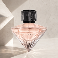 Flacons de parfum vides en verre de 70 ml, forme conique, flacon pulvérisateur de parfum en cristal, logo personnalisé avec bouchon noir
