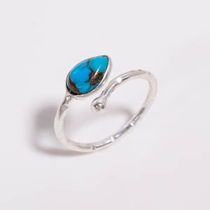 แหวนเงิน925สเตอร์ลิงปรับได้แหวนทุบหินมูนสโตนสีรุ้งธรรมชาติผู้ส่งออกเครื่องประดับเงินอัญมณี - Product Image 4