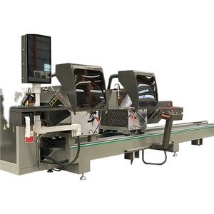 Machine de découpe de profilés en aluminium CNC à double tête avec moteur PLC pour portes et fenêtres en aluminium, facile à utiliser, longueur de coupe 370-4200 mm - Product Image 1