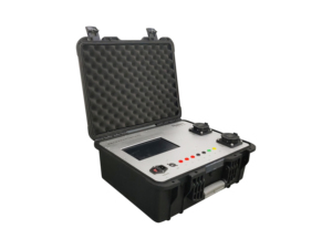 Simulador e Testador Portátil de Estação de Carregamento AC para Baterias Interoperáveis e Carregadores de Veículos Elétricos - Product Image 2