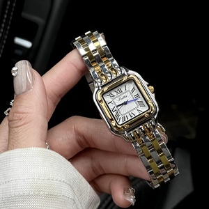 Montre à quartz pour femme Scottie 9100, bracelet en acier inoxydable, boîtier carré, fermoir papillon, étanche 3 ATM, or jaune, chiffres romains - Product Image 4