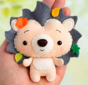 ตุ๊กตาสัตว์ป่าทำจากผ้าสักหลาด กระรอก แรคคูน สุนัขจิ้งจอก สกุนก หมี กวาง หนูแฮมสเตอร์ กระต่าย บีเวอร์ - Product Image 5