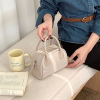 Nouveau sac à main élégant pour femmes en cuir de vachette de haute qualité, sac bowling tendance à bandoulière, motif crocodile, sac en cuir véritable