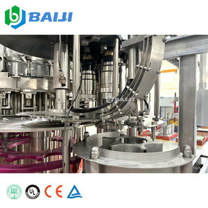 Hoàn toàn tự động quy mô nhỏ có ga nước giải khát nước giải khát đóng chai dây chuyền sản xuất máy chiết rót - Product Image 5
