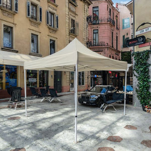 Nos tentes pliantes personnalisables les plus vendues le poids, la couleur et le logo des tentes peuvent toutes être personnalisées. - Product Image 2