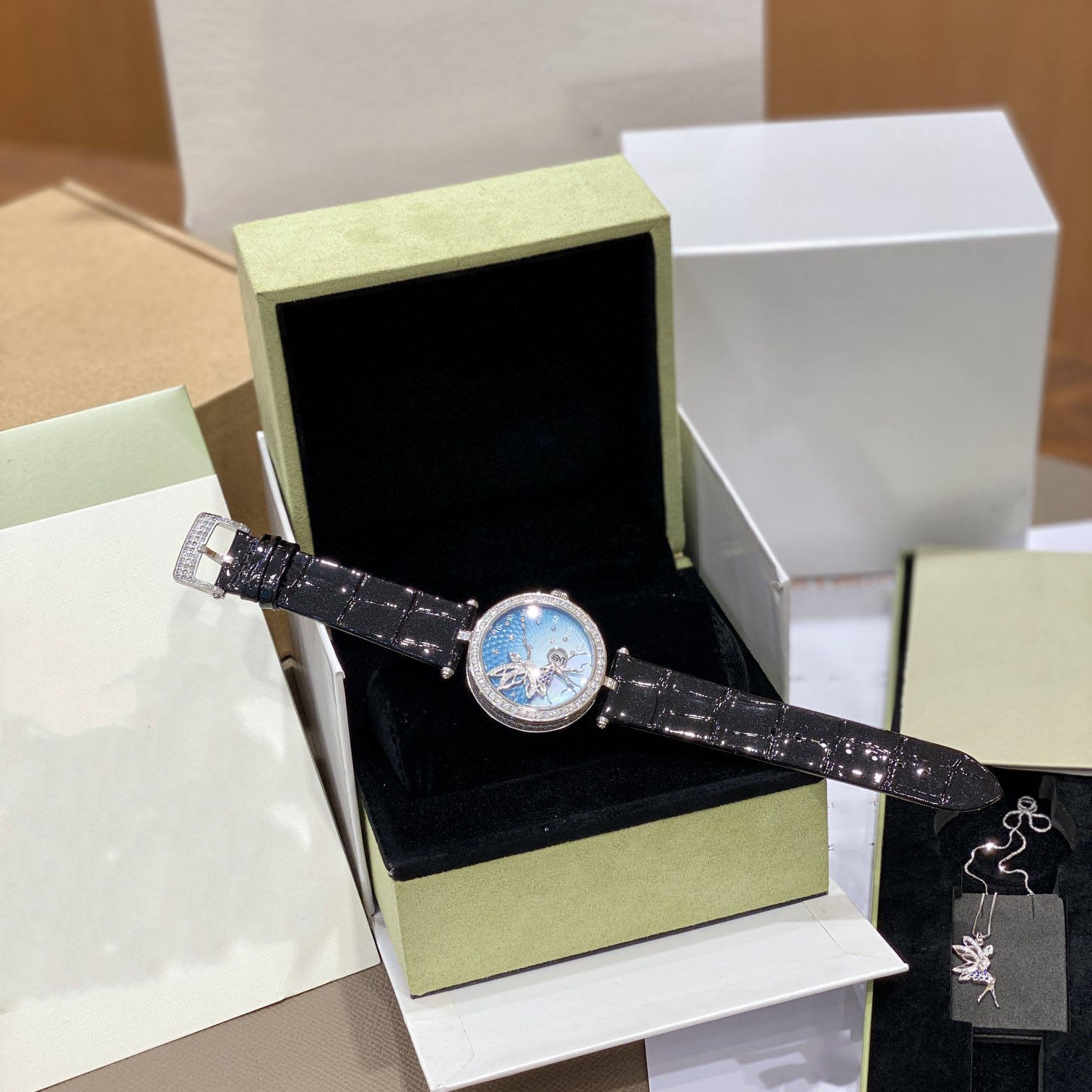 As shown in the figure