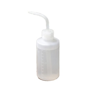 <b>Plastic</b> Tattoo Cleaning <b>Squeeze</b> <b>Bottle</b> Curved Tip Wash <b>Bottle</b> for Green Soap Studio Cleaning Professional PMU Studio Use - Product Image 1