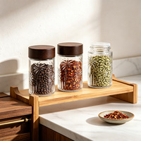Vente en gros directe d'usine, pots à épices en verre de qualité alimentaire vides, 90 ml, pour sucre, thé, café, rangement de cuisine avec couvercle en bambou