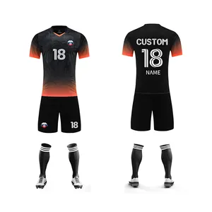 Diseños de uniformes de fútbol baratos personalizados Camiseta de fútbol de manga corta para hombre Kit de alta calidad Conjunto de ropa de fútbol Uniforme de fútbol