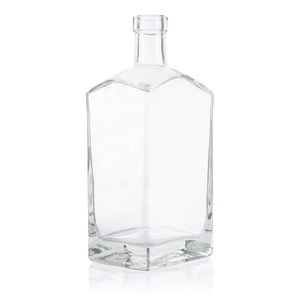 Decanter Desiree in Vetro Flint da 700ml - Product Image 2