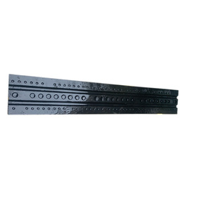 Reductor de velocidad de caucho personalizado de 183x30x5 mm, resistente a la presión, para uso en exteriores. - Product Image 2