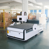Machine de découpe CNC à couteau oscillant avec caméra CCD 1325 et table à vide pour cuir, tissu, carton, bois