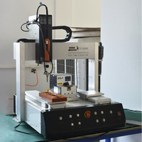 Machine de serrage automatique de vis à 5 axes de bureau, haute précision, en acier inoxydable et alliage d'aluminium, facile à utiliser, haute efficacité, mini