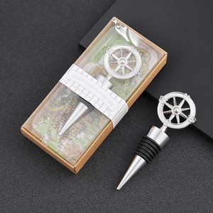 Bouchon de bouteille créatif en or avec design boussole, boîte cadeau - Product Image 4