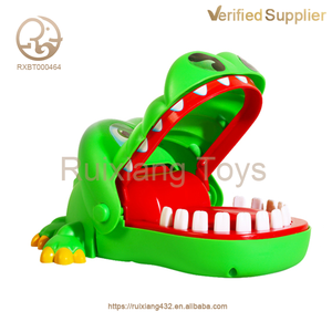 لعبة تمساح كبيرة مضحكة تعض الإصبع للأطفال من إنتاج المصنع، لعبة استخراج أسنان القرش الغريبة الجديدة للأطفال - Product Image 3