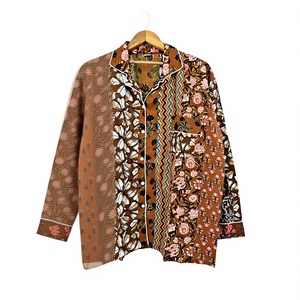Ensemble de pyjama pour homme à manches longues à imprimé floral, tissu en satin 100% coton, vêtements de nuit décontractés, motif tissé, saison printemps, cadeau pour elle - Product Image 5