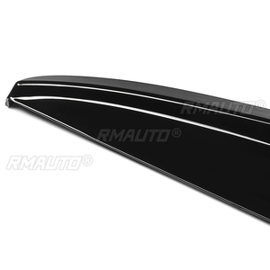 สปอยเลอร์ลิปดิฟฟิวเซอร์กันชนหลังสำหรับรถยนต์ Mercedes Benz W205 C180 C200 C260 C43 AMG ปี 2015-2021 - Product Image 5