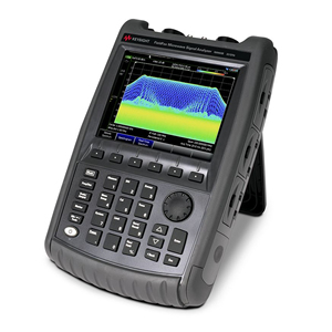 Analyseur de signal micro-ondes portable Keysight N9960B FieldFox 32 GHz Fabriqué en Allemagne Garantie 1 mois - Product Image 3