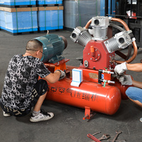 Compresseur d'air à piston diesel Kaishan 22hp portable série W-3.5/5 18.5kw pour applications minières de petite taille, 4 cylindres, économie d'énergie